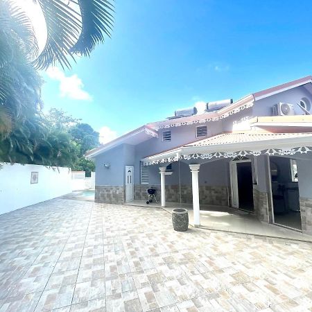 Les Appart Villa Sunbay Caraibes Avec Piscine Privative Vue Mer Et Montagne Le François Zewnętrze zdjęcie