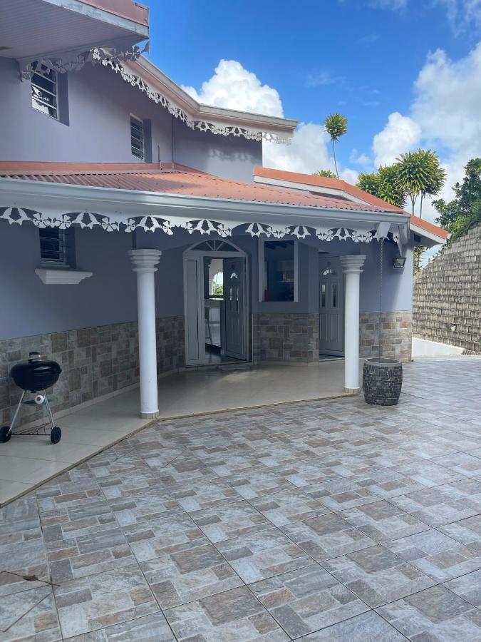 Les Appart Villa Sunbay Caraibes Avec Piscine Privative Vue Mer Et Montagne Le François Zewnętrze zdjęcie