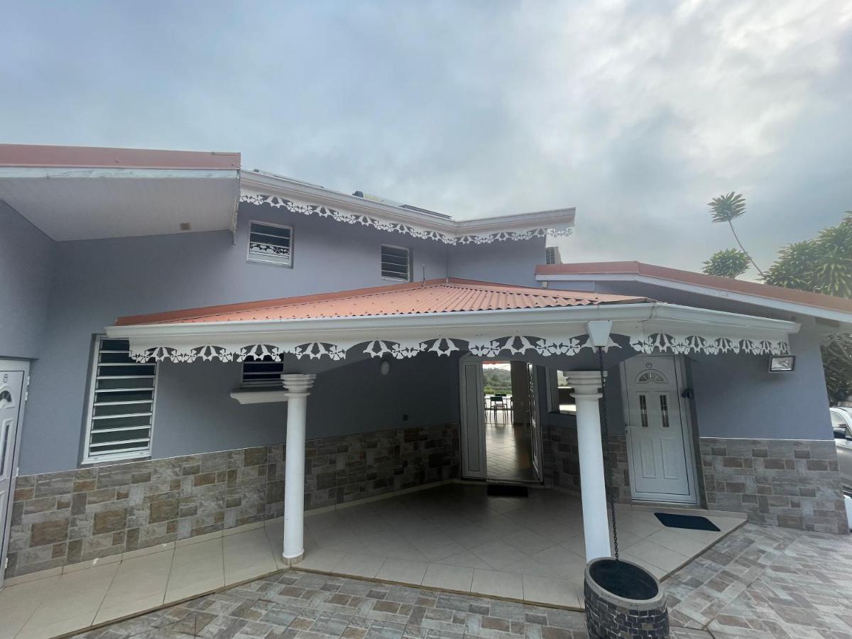 Les Appart Villa Sunbay Caraibes Avec Piscine Privative Vue Mer Et Montagne Le François Zewnętrze zdjęcie