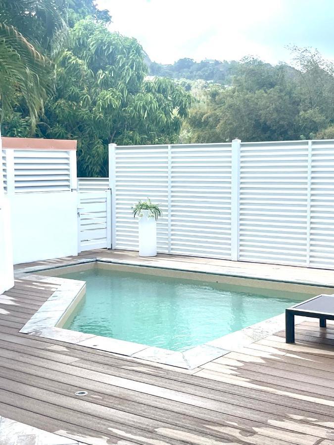 Les Appart Villa Sunbay Caraibes Avec Piscine Privative Vue Mer Et Montagne Le François Zewnętrze zdjęcie