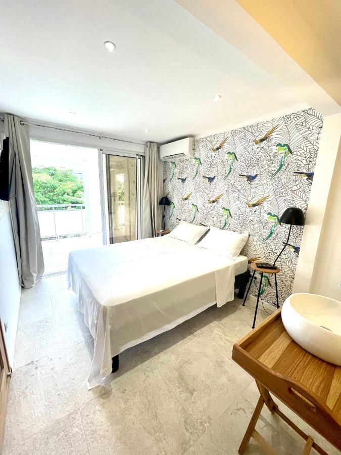 Les Appart Villa Sunbay Caraibes Avec Piscine Privative Vue Mer Et Montagne Le François Zewnętrze zdjęcie