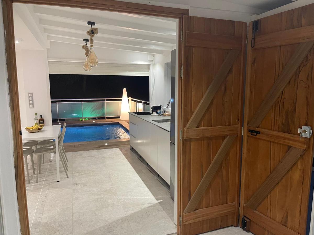 Les Appart Villa Sunbay Caraibes Avec Piscine Privative Vue Mer Et Montagne Le François Zewnętrze zdjęcie