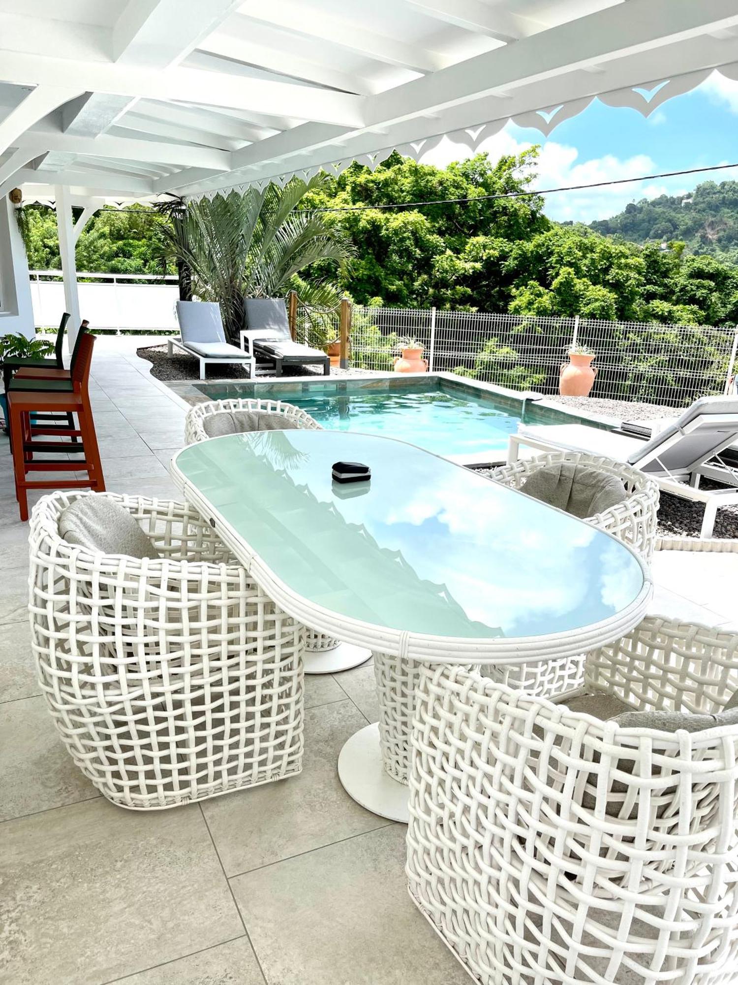 Les Appart Villa Sunbay Caraibes Avec Piscine Privative Vue Mer Et Montagne Le François Zewnętrze zdjęcie